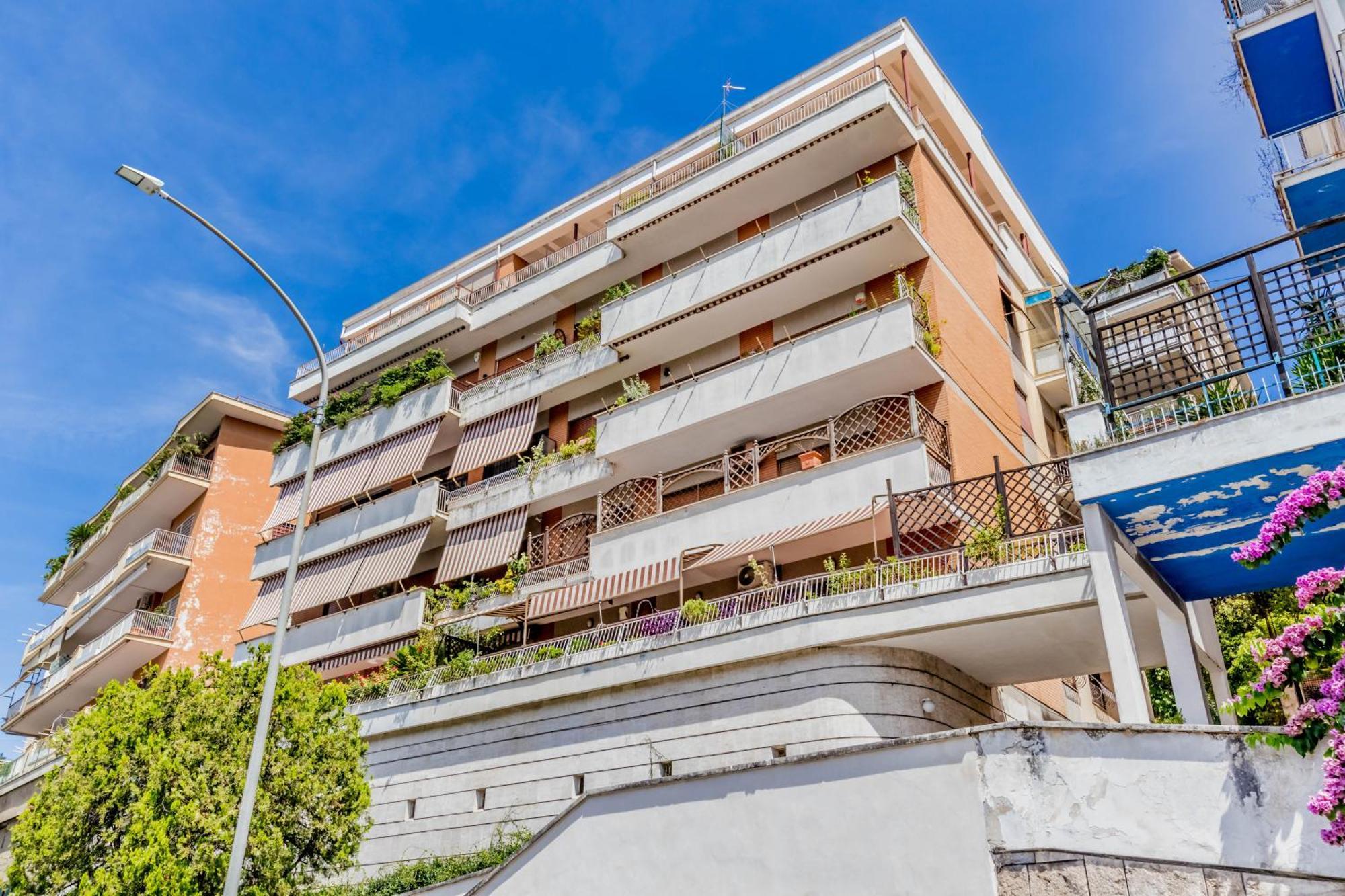 Apartamento L'Attico Con Terrazza In Corso Francia Roma Exterior foto